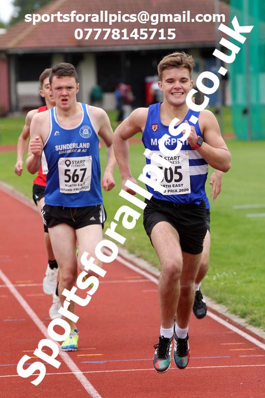 800 metres, NECAA Open Meeting, Morpeth, Sunday, September 27th. David T. Hewitson/Sports for All Pics